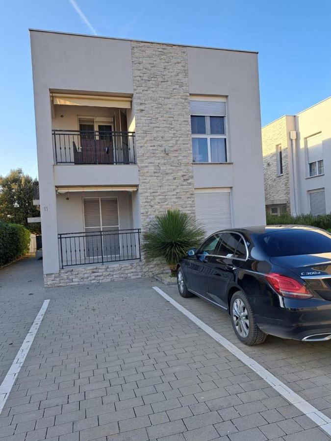 Apartman Lozancic Vir Extérieur photo