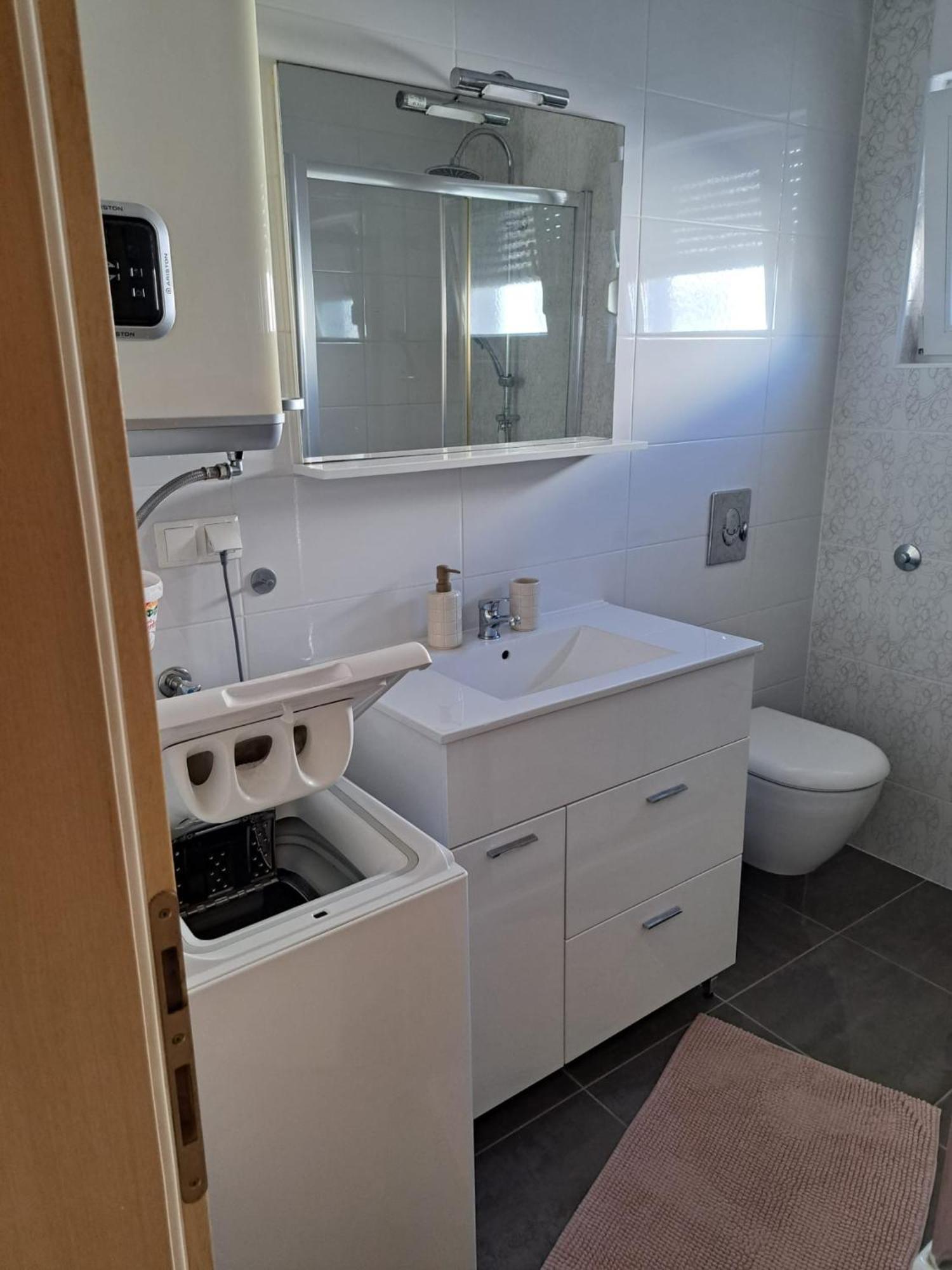 Apartman Lozancic Vir Extérieur photo