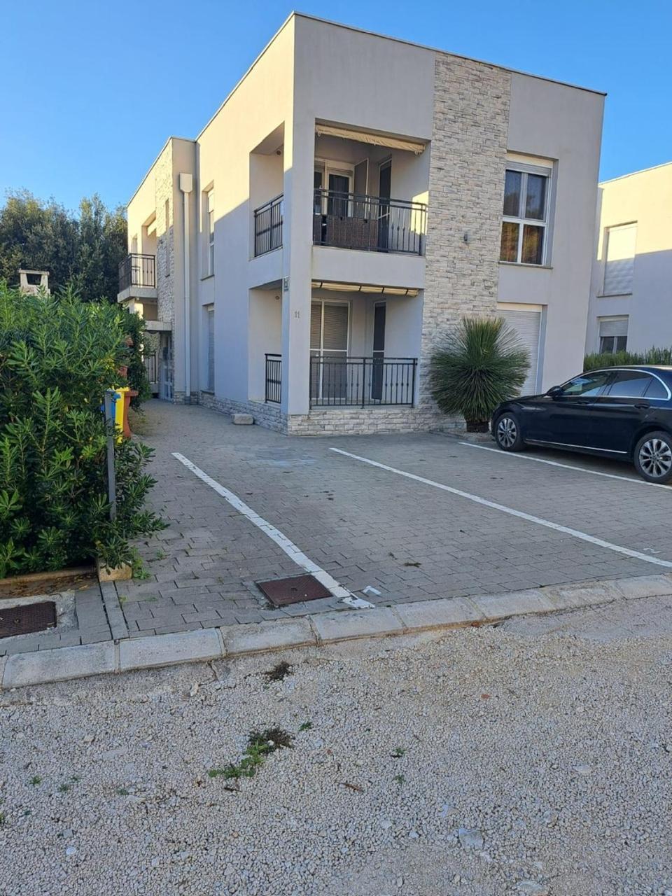 Apartman Lozancic Vir Extérieur photo